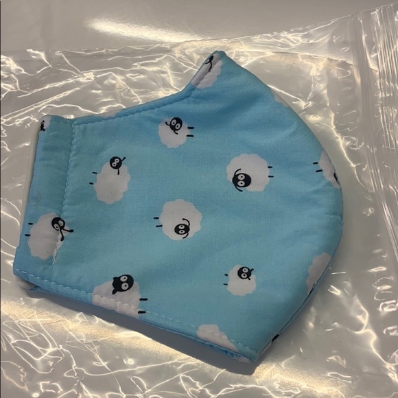 Mask - Picture 1 of 3